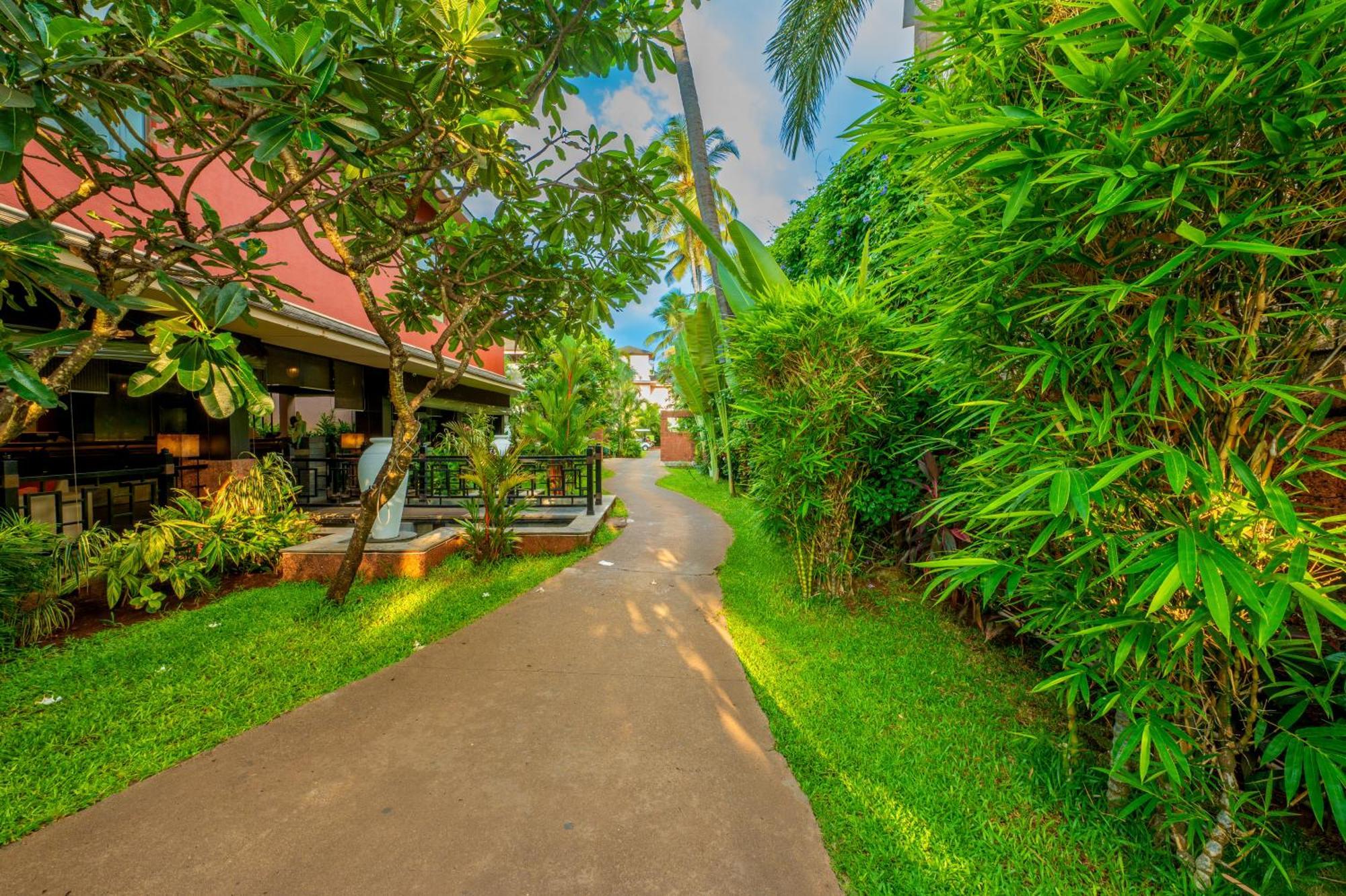 O Hotel Goa, Candolim Beach Exterior foto